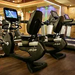 Palac Saturna 4*
