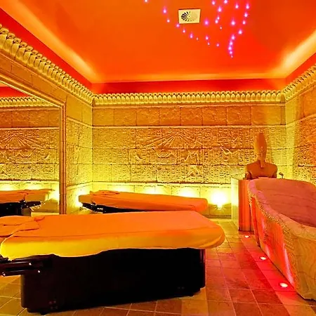 Palac Saturna Resort Czeladz