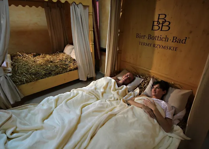 Palac Saturna 4* Czeladz