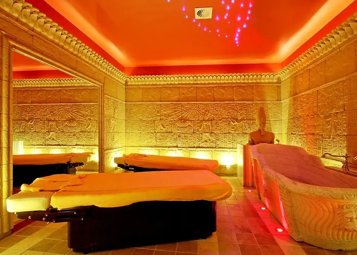 Palac Saturna 4* Czeladz